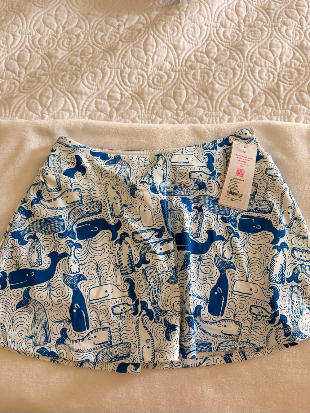 NWT Lilly Pulitzer Blue & White Whale Print Skort